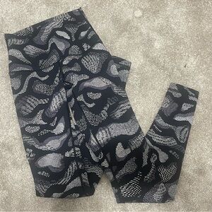lululemon athletica Abstract Black and Gray Leggings